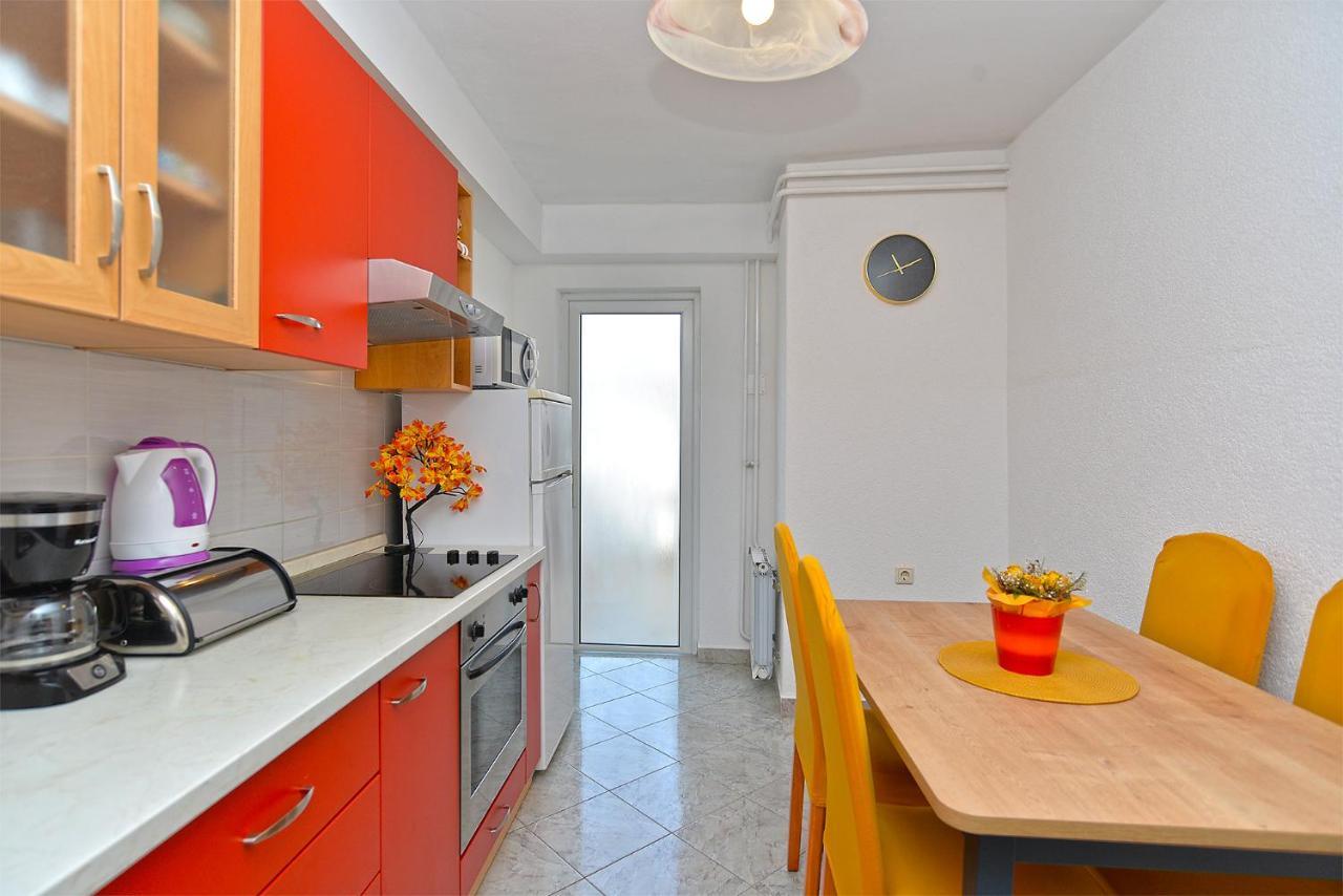Apartments Milka 2074 Poreč Buitenkant foto