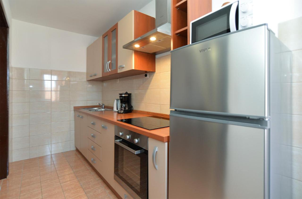Apartments Milka 2074 Poreč Buitenkant foto